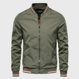 Aki | KLASIKALINE BOMBER